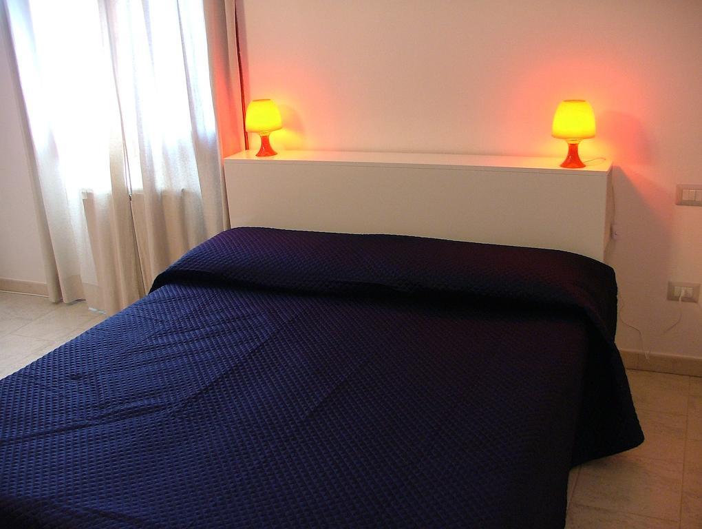B&B Hibiscus Capoterra Dış mekan fotoğraf
